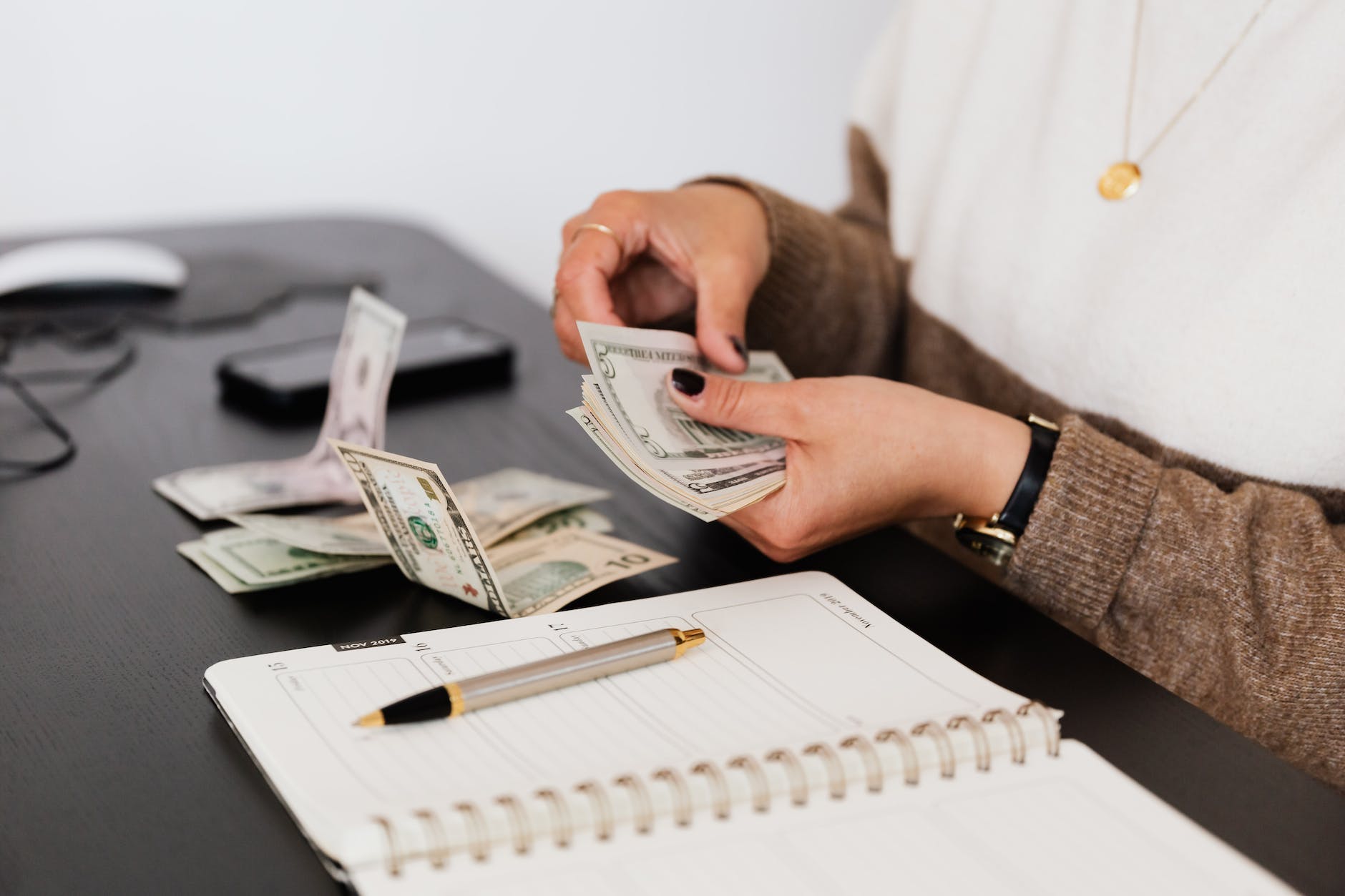 How to Make Money with These 10 Lazy Earning Methods